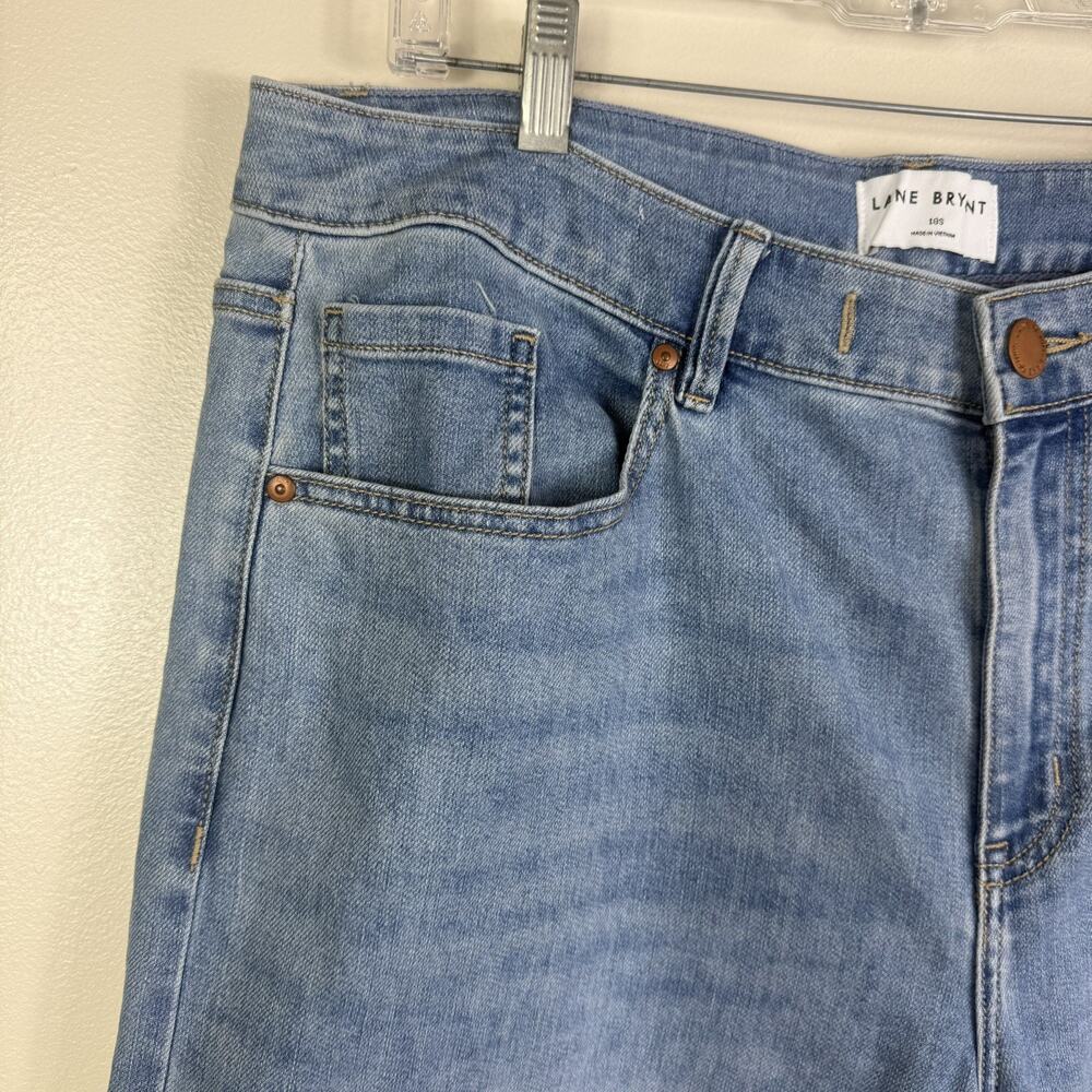 LANE BRYANT WOMENS SIZE 18 FLEX MAGIC HIGH RISE WIDE LEG CROP BLUE JEANS GAUCHOS - Picture 4 of 6
